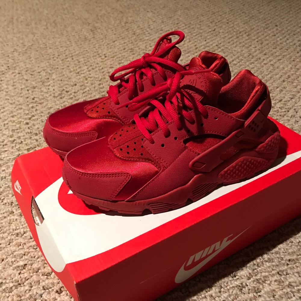 Women’s Nike Huarache
